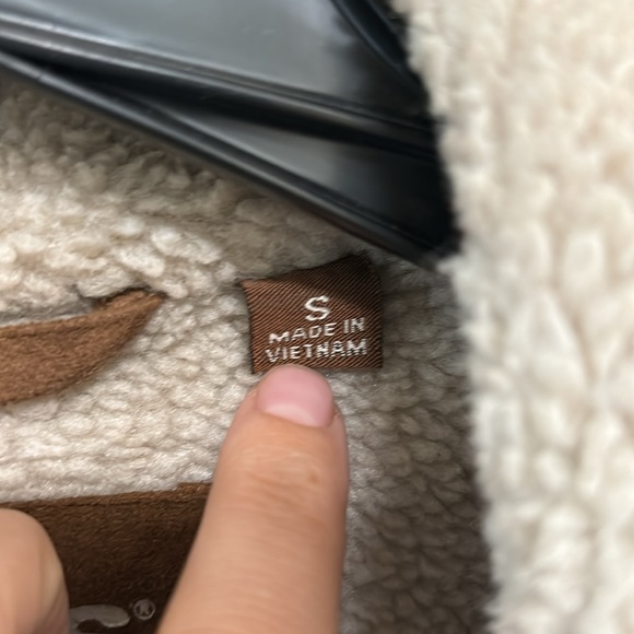 Levi’s brown faux Sherpa jacket S - Picture 3 of 7